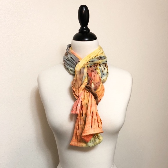 Watercolor Fishnet Scarf - Picture 2 of 3